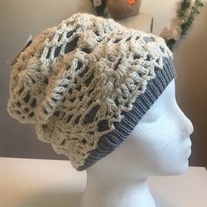 Tilly’s NWT: Crochet Beanie